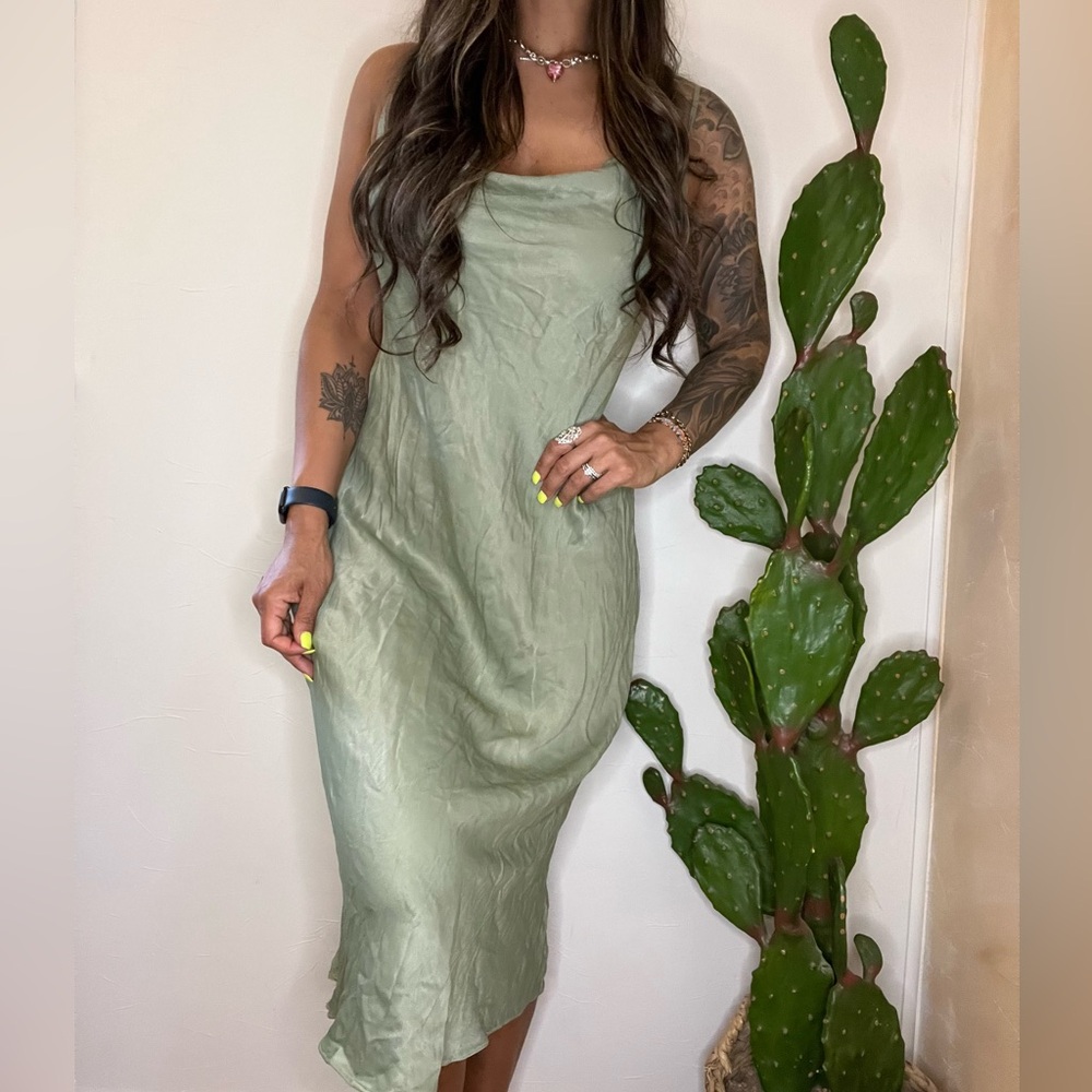 aritzia wilfred satin silky dress
